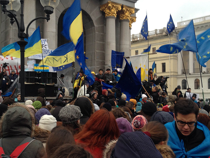 Тысячи бастующих студентов вышли на Евромайдан в Киеве (Фото)