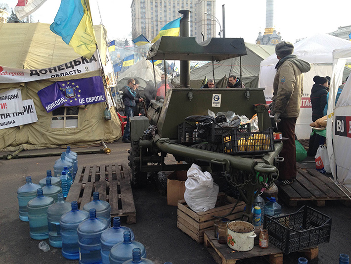 Хроники Евромайдана. Безлюдный понедельник (Фоторепортаж) Хроники Евромайдана. Безлюдный понедельник (Фоторепортаж)
