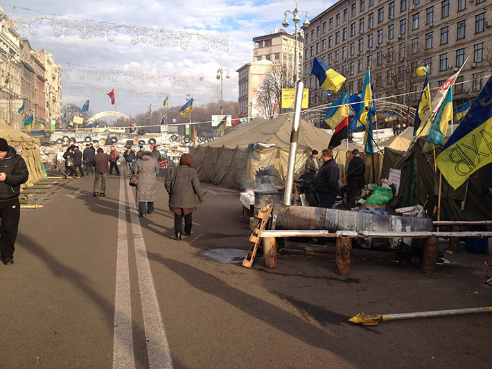 Хроники Евромайдана. Безлюдный понедельник (Фоторепортаж) Хроники Евромайдана. Безлюдный понедельник (Фоторепортаж)