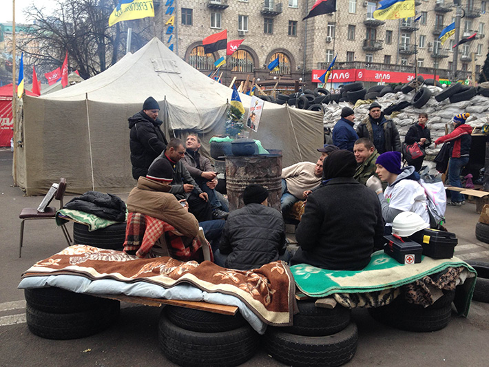Хроники Евромайдана. Безлюдный понедельник (Фоторепортаж) Хроники Евромайдана. Безлюдный понедельник (Фоторепортаж)