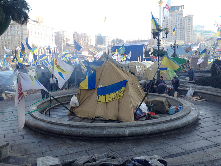 Хроники Евромайдана. Казацкий вторник (Фоторепортаж) Хроники Евромайдана. Казацкий вторник (Фоторепортаж)
