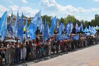 Донецкие "регионалы" предупреждают: они готовы "мобилизовать наших людей и защитить свои результаты" 