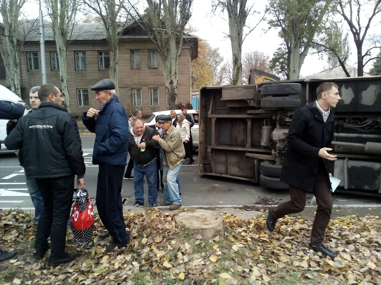 Новости макеевки. Макеевка сейчас. Авария в Макеевке Донецкая обл. Макеевка новости.