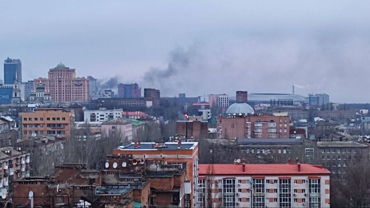 В центре Донецка снова прогремели мощные взрывы (ФОТО) | ОстроВ