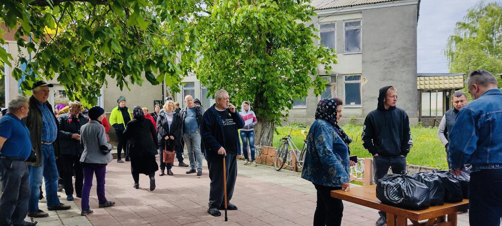 Благотворительный Фонд Сергея Цюпко посетил село Плоское | ОстроВ